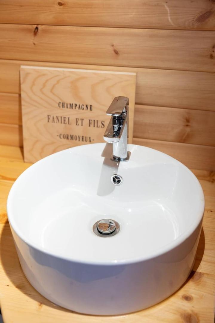 Experience Insolite : Tonneau Merveilleux Cormoyeux Extérieur photo